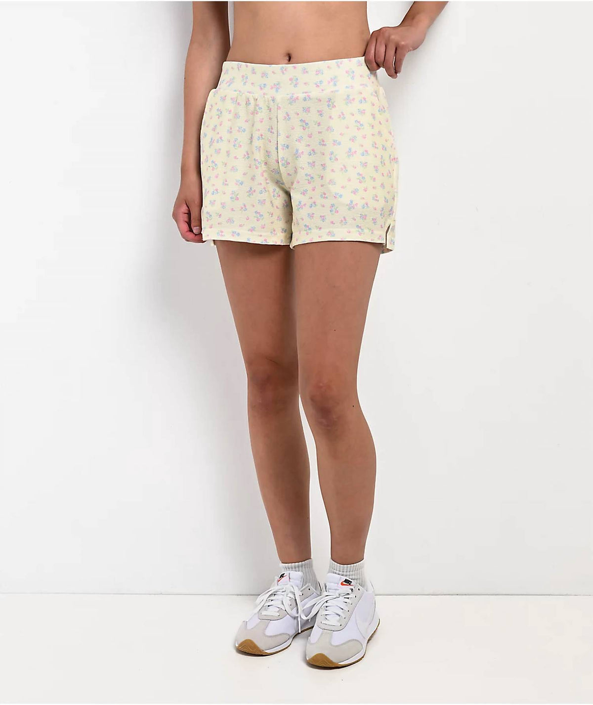The Happy Camp3R - Sweetheart Floral Cloud Shorts