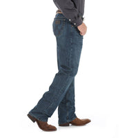 Wrangler - Men's Competition Relaxed Fit River Wash Jean