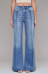 Hidden - Happi Pintuck Flare Jeans