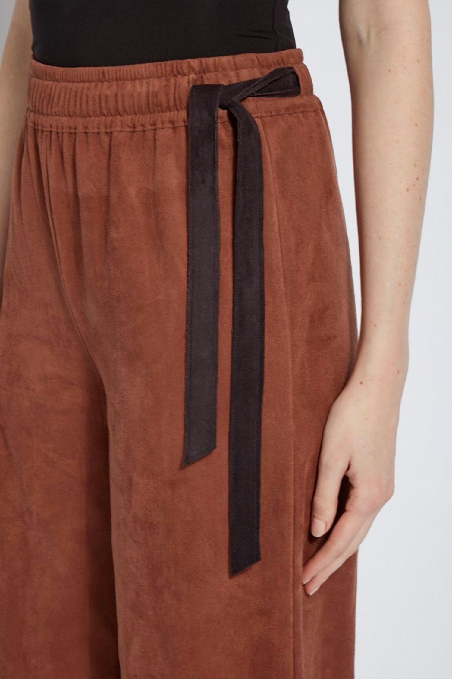 Lysse - Prize Gathered Waist Ankle Pants