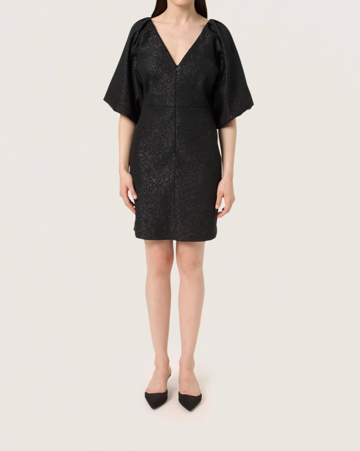 Soaked In Luxury - Slcahlina Metallic V-neck Mini Dress