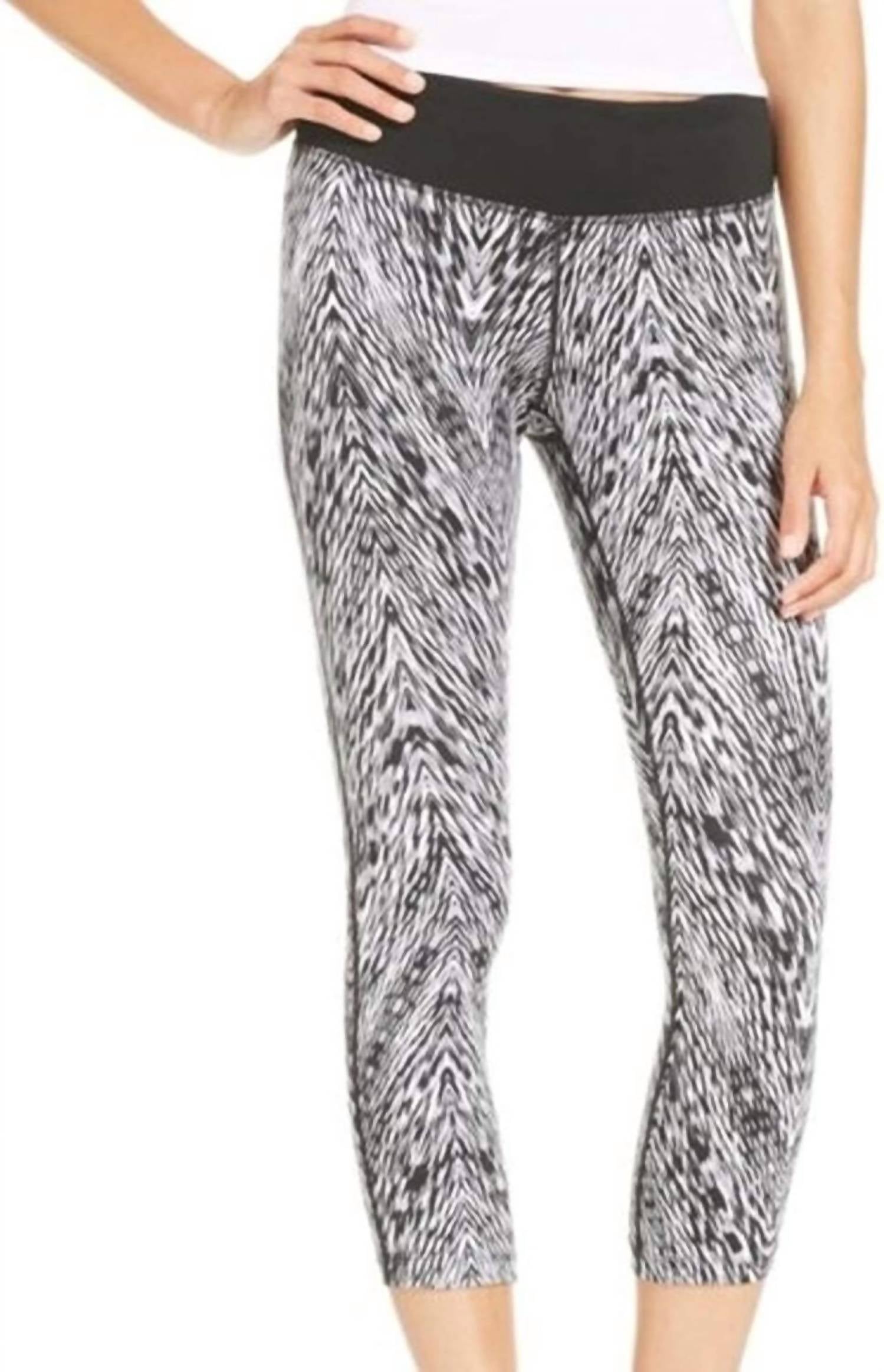 Nike - Epic Run Printed Dri fit Capri Leggings