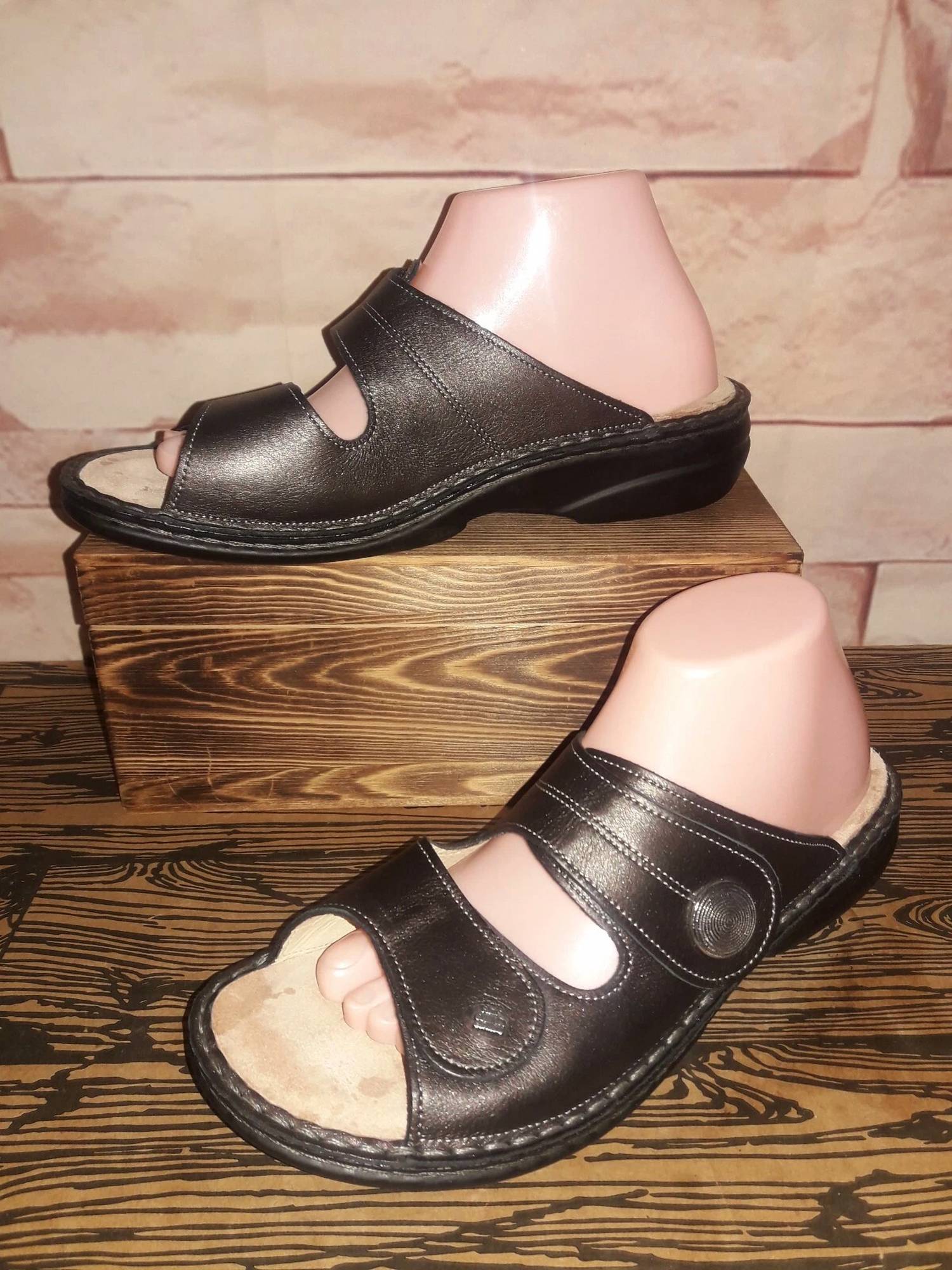 Finn Comfort - Women's Sansibar-s Open Toe Sandals