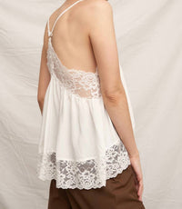 En Creme - Sleeveless Racerback Lace Trim Cami Top