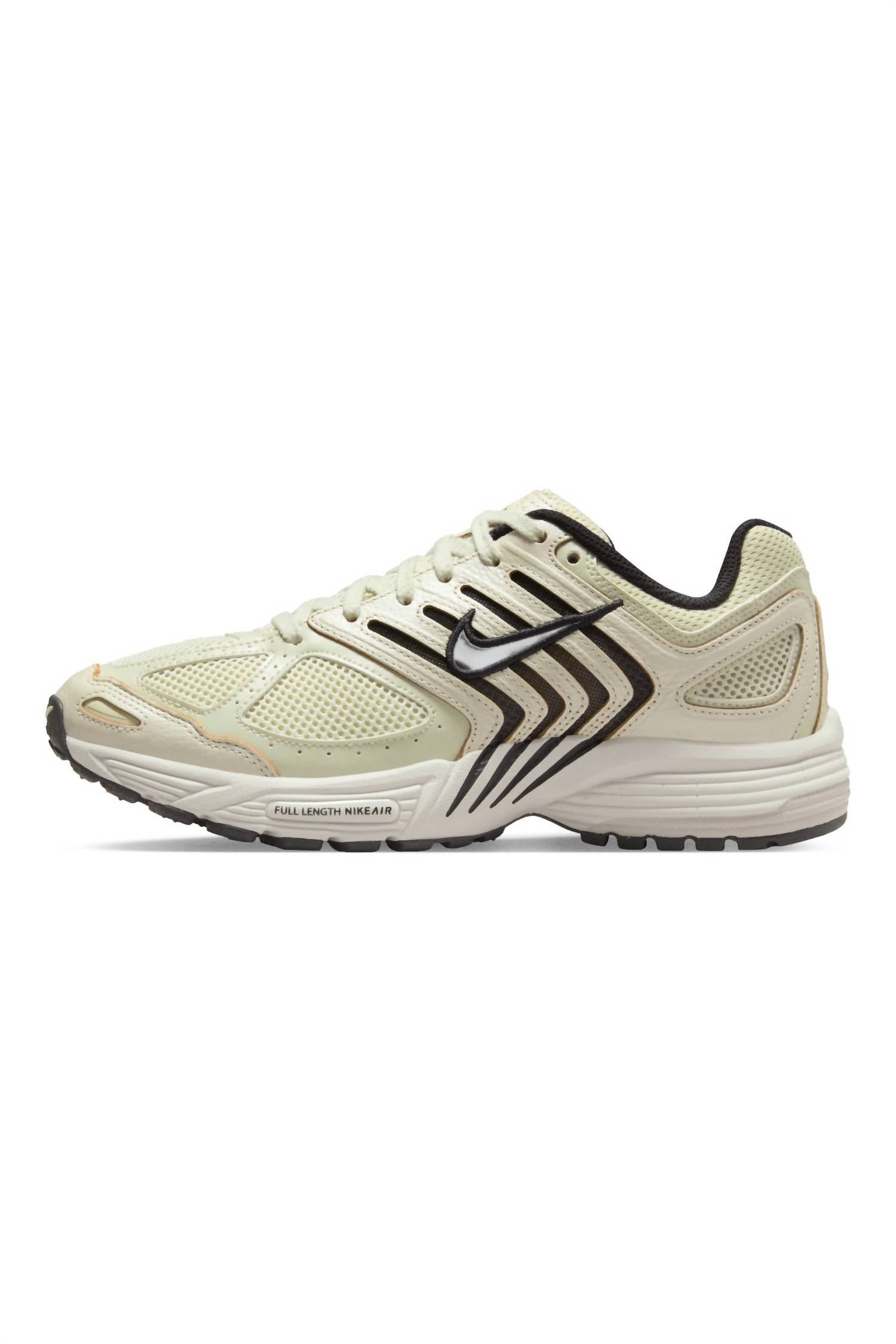 Nike - Women's Air Pegasus 2005 Shoes