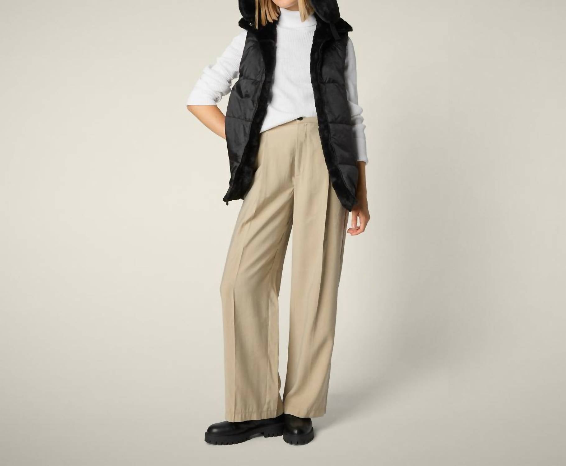 SAVE THE DUCK Faux Fur Reversible Vest in black - women's jacket - detail view