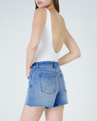 EMMA High Rise Mom Short