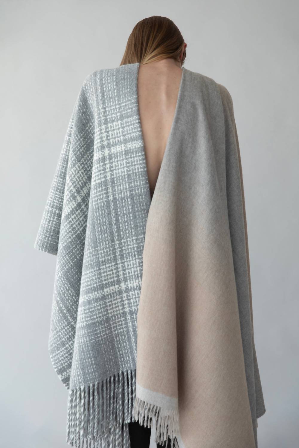 SSKEIN Rustic Plaid Throw in grey - item - alternate view
