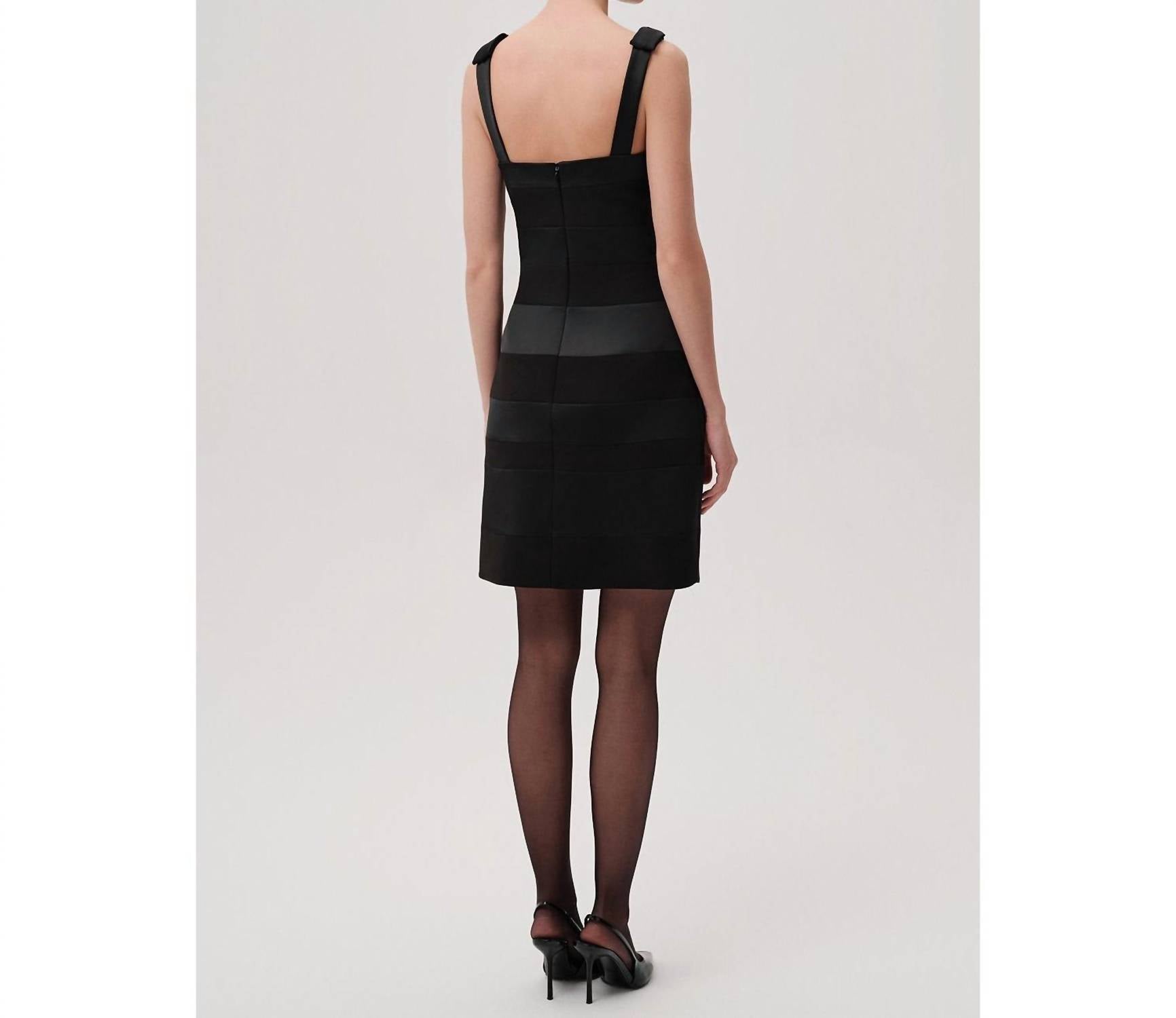 Exquise - Star Mini Dress