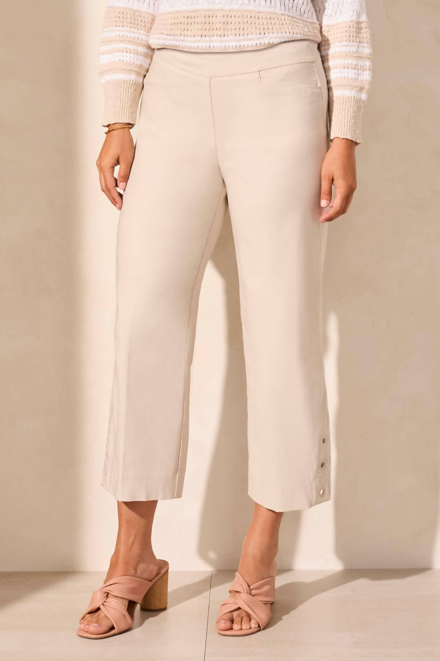 Tribal - Eyelet Detail Pull On Capri