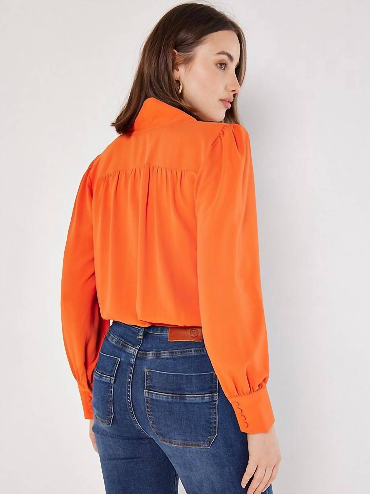 Apricot - Soft Twill Wrap Top