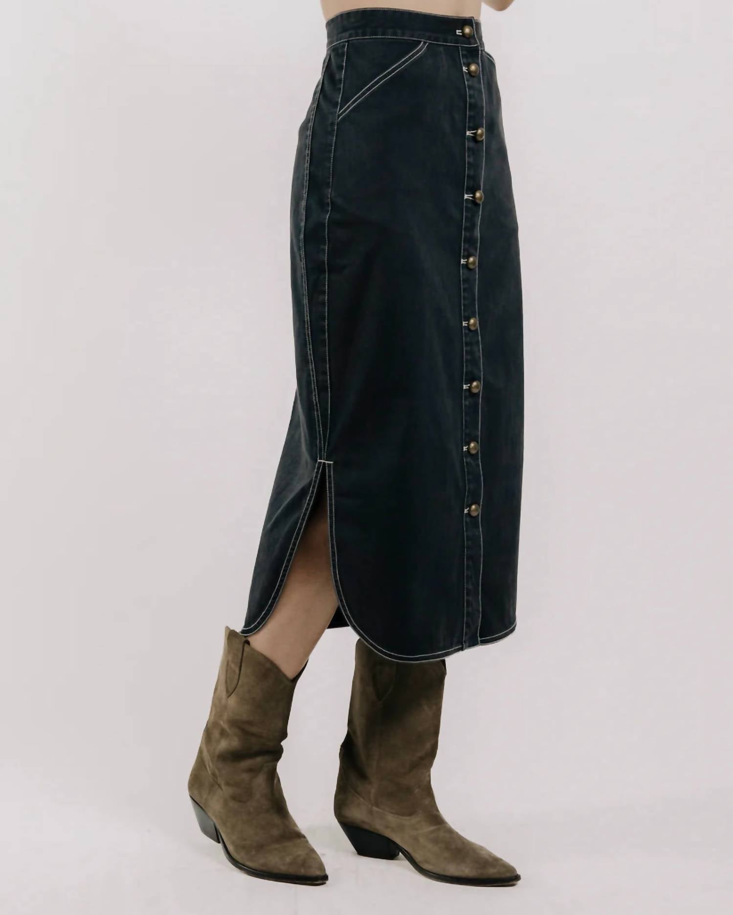 Love The Label - Apolline Midi Skirt