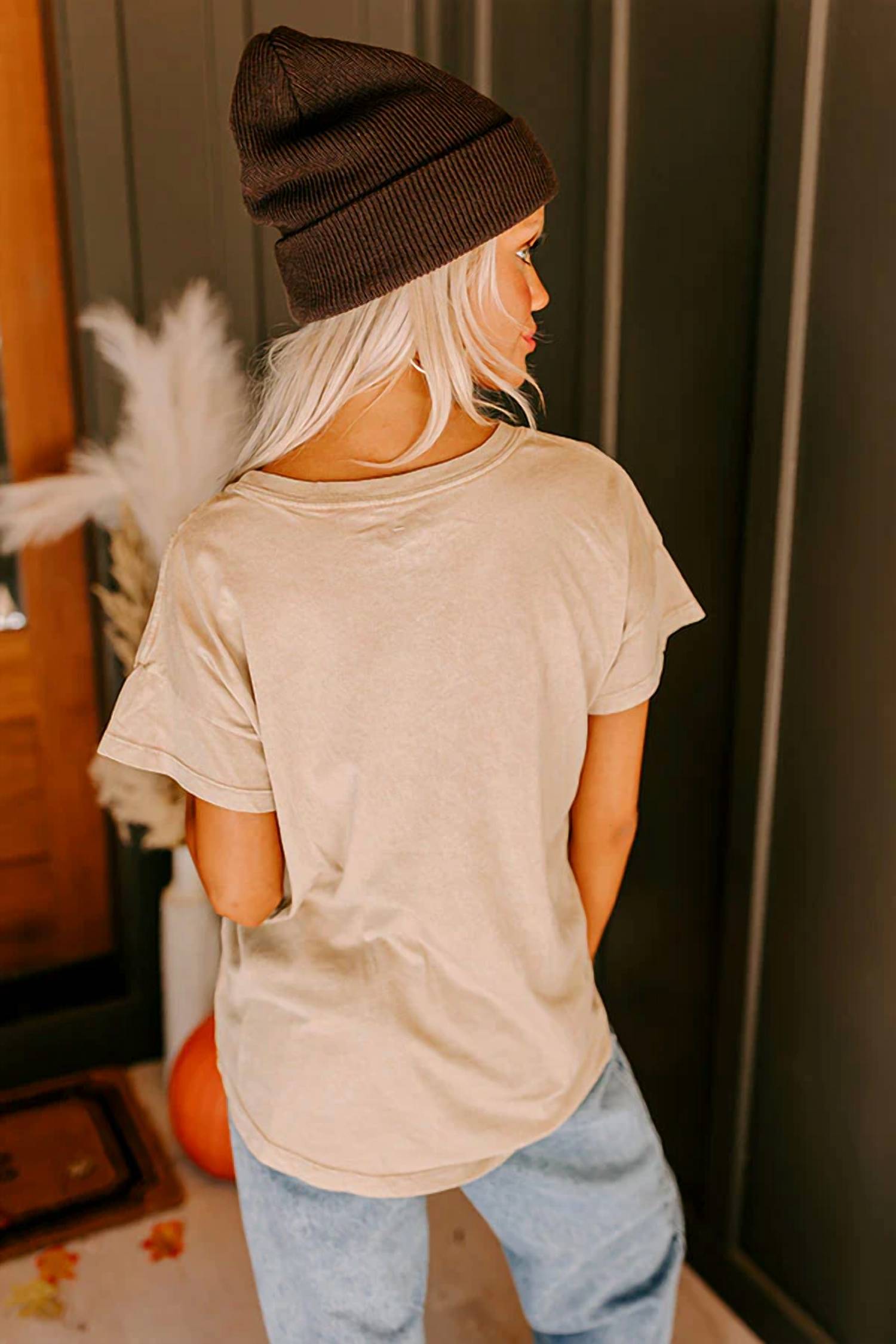 Promesa - Good Behavior Graphic Tee