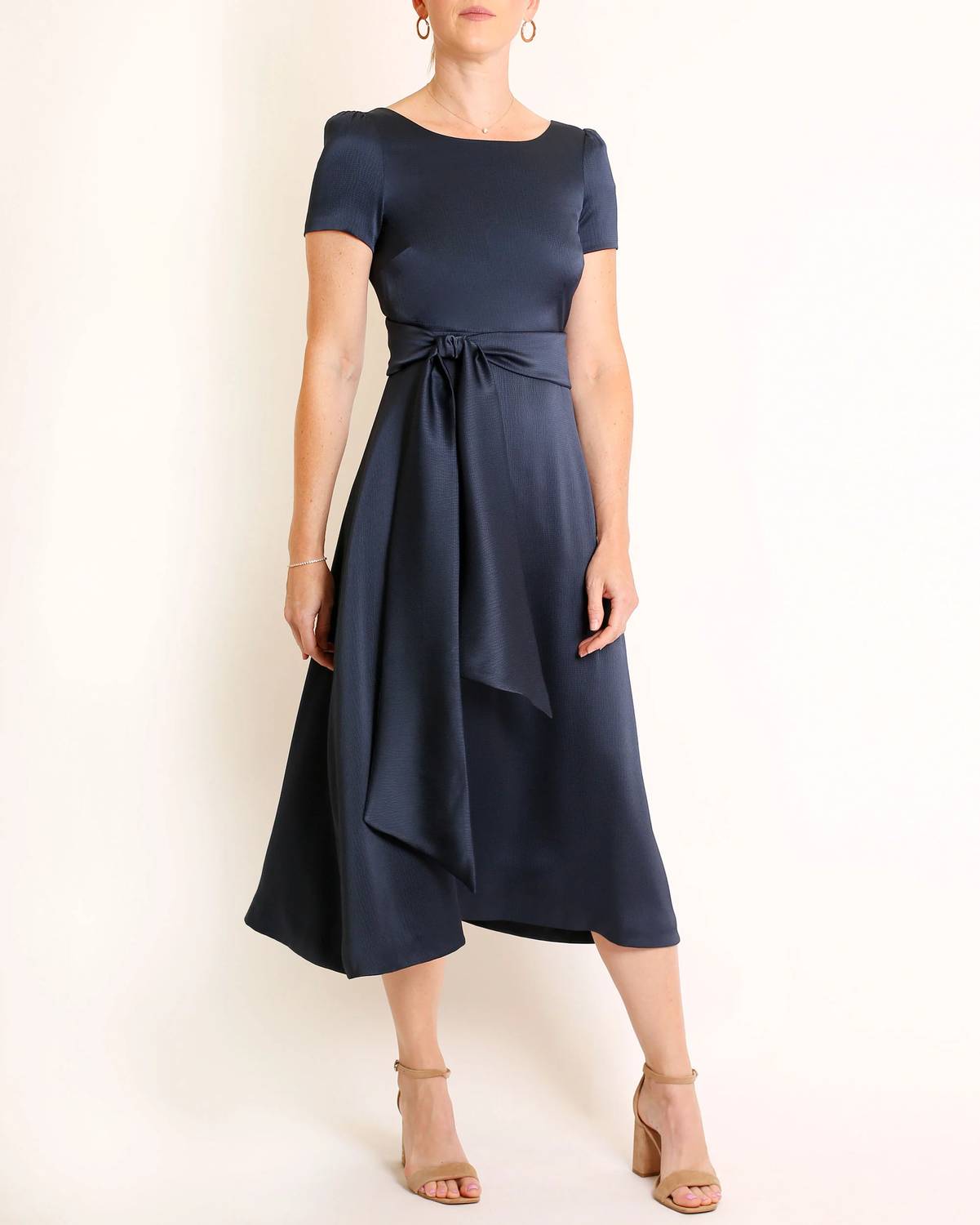 Camilyn Beth - Elin Midi Dress