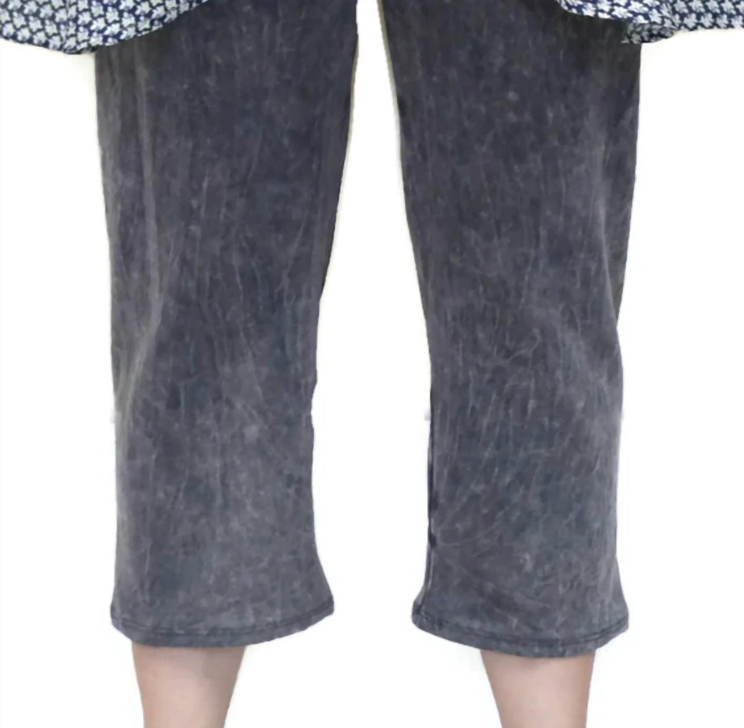 Jess & Jane Mineral Washed Cotton Legging Capri Pants in midnight grey - women's pants - detail view