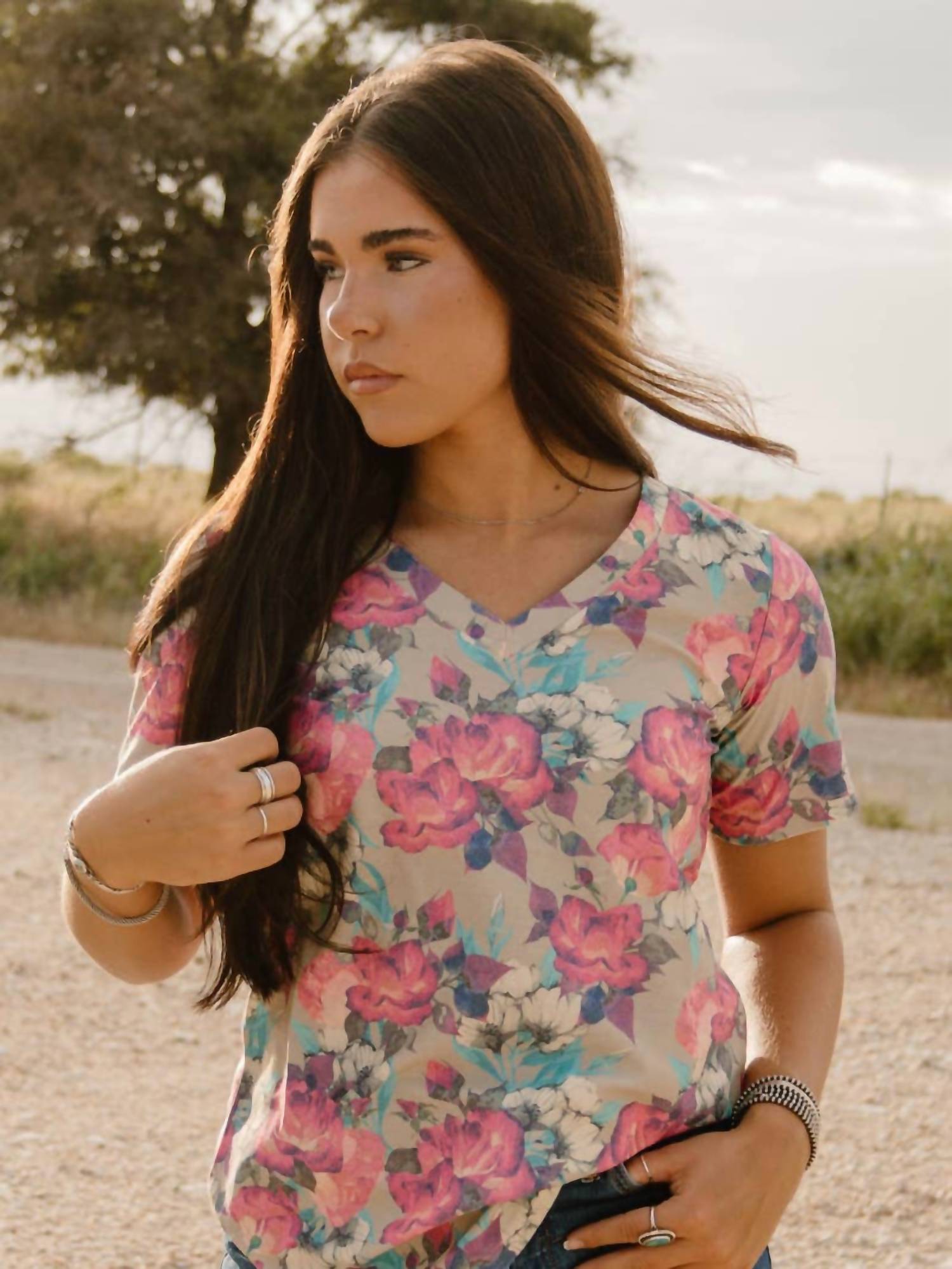 Sterling Kreek - Floral V-neck Boutique Top