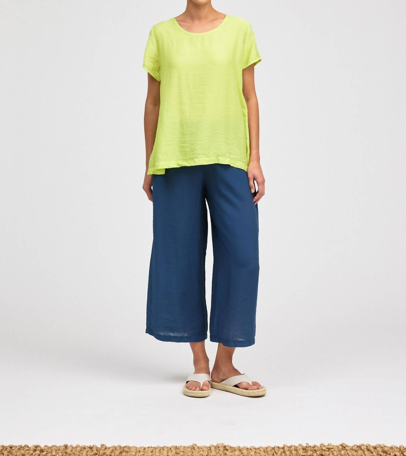 Cut Loose - Rayon Parachute Crop Sleeve Swing Top