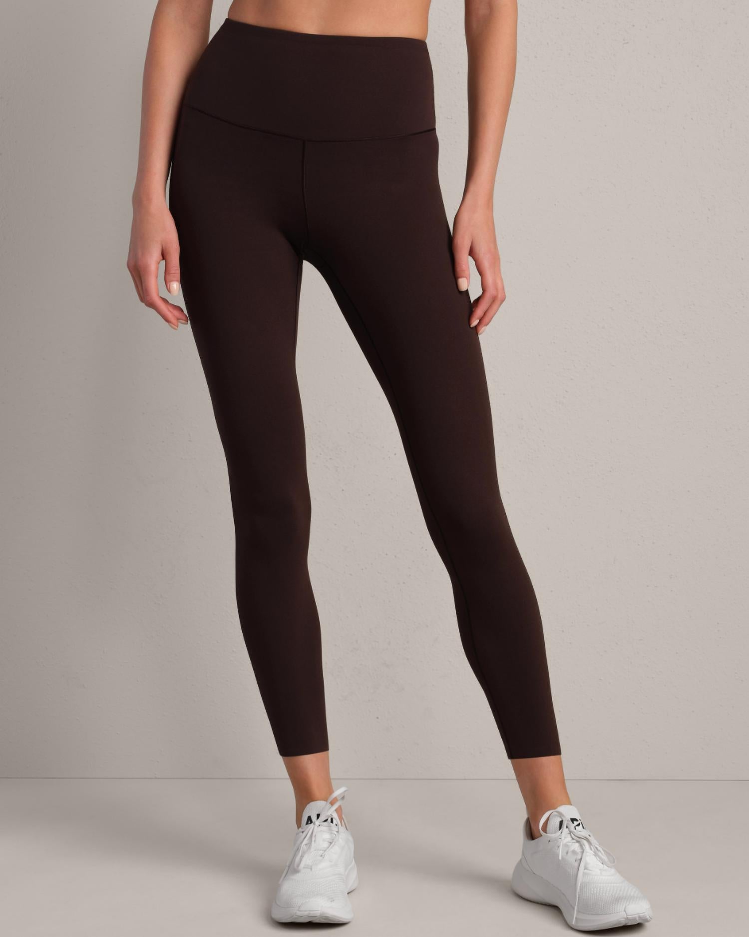 RHONE Revive 7/8 Waistband Legging in dark espresso - women's pants