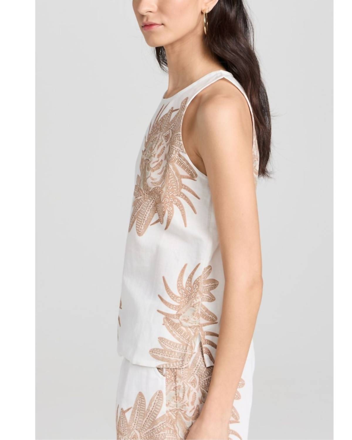 Las Surenas - Greek Tank Top
