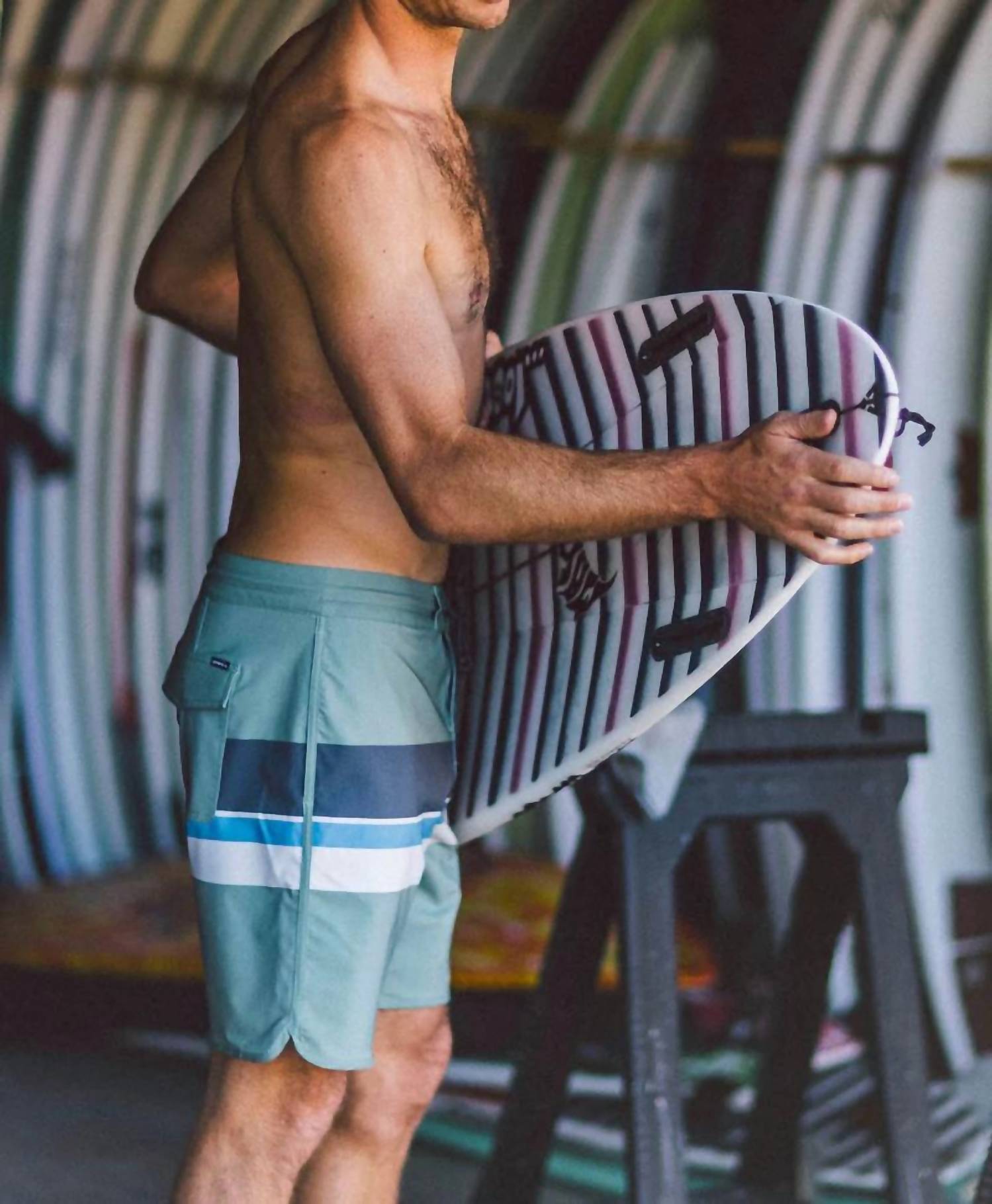 O'Neill - Cruzer Stripe Scallop Boardshort