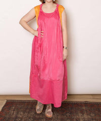 Psophia - Sleeveless Tie Dress