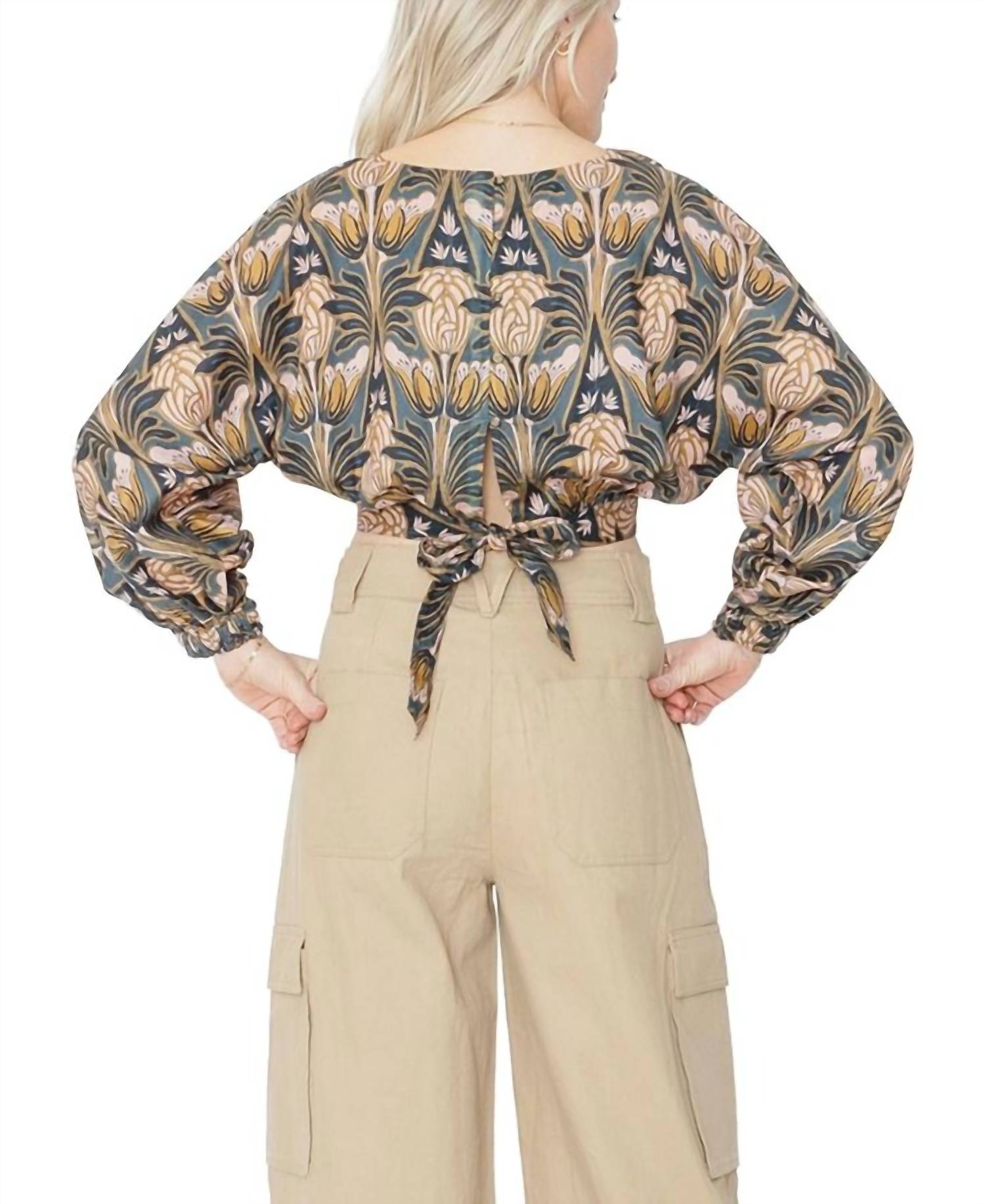 West Of - Helene Top