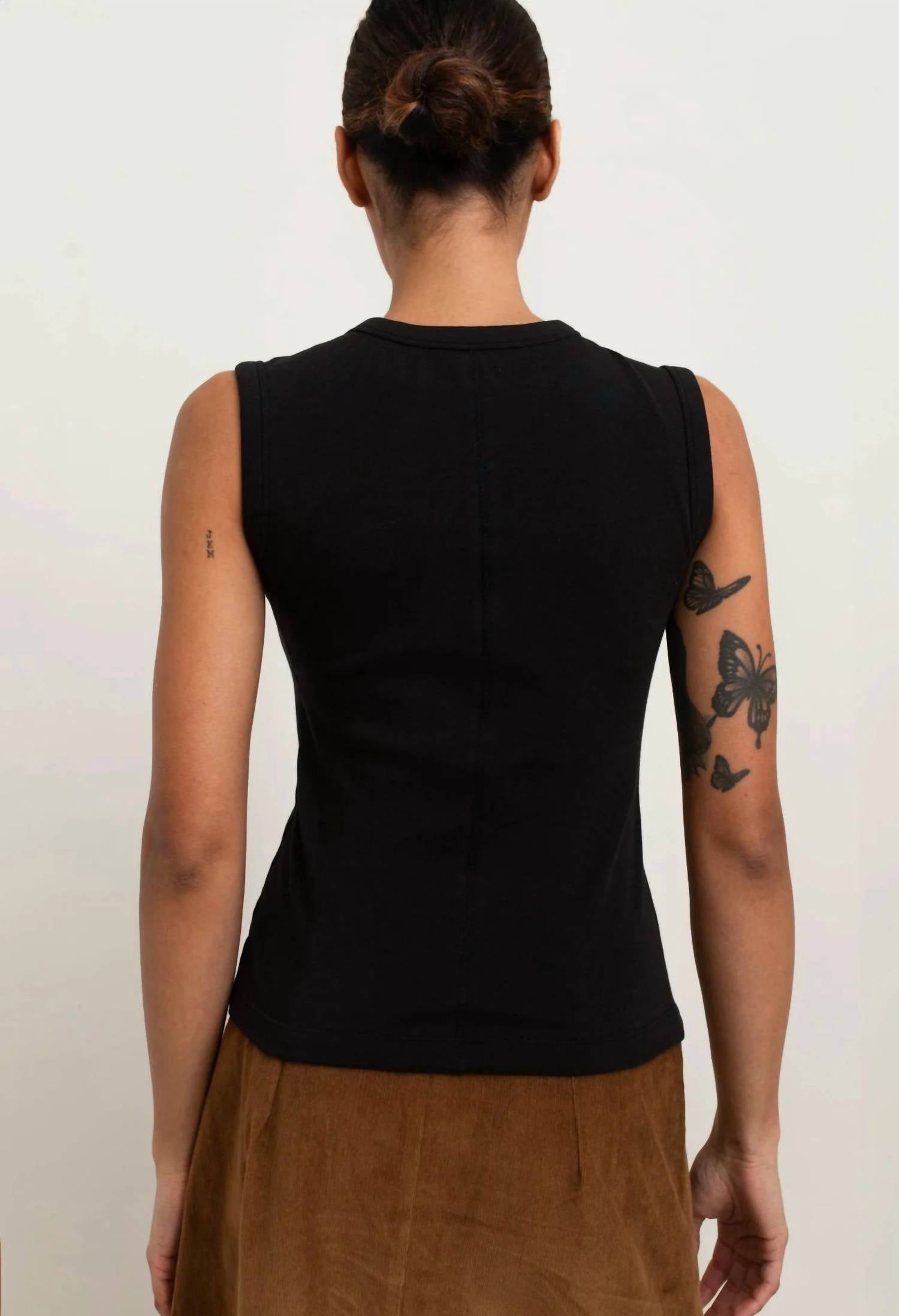 Paper Label Lydia Sleeveless Tank in black - women's tank top - detail view
