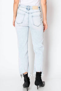 Artemis Vintage - Modern Distressed Ankle Jeans