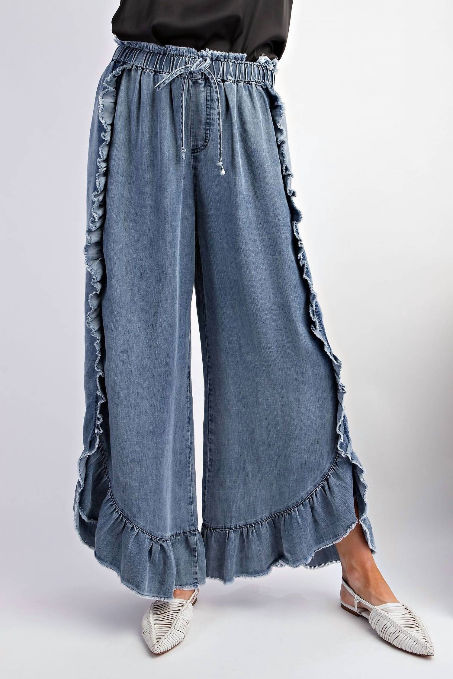 Easel - Plus Size Ruffle Chambray Pants