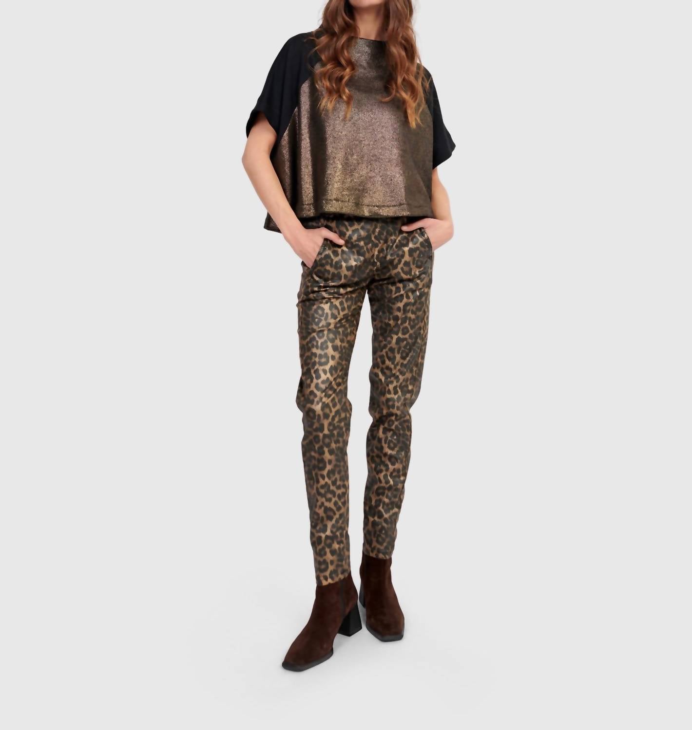 Alembika - Velma Raglan Top
