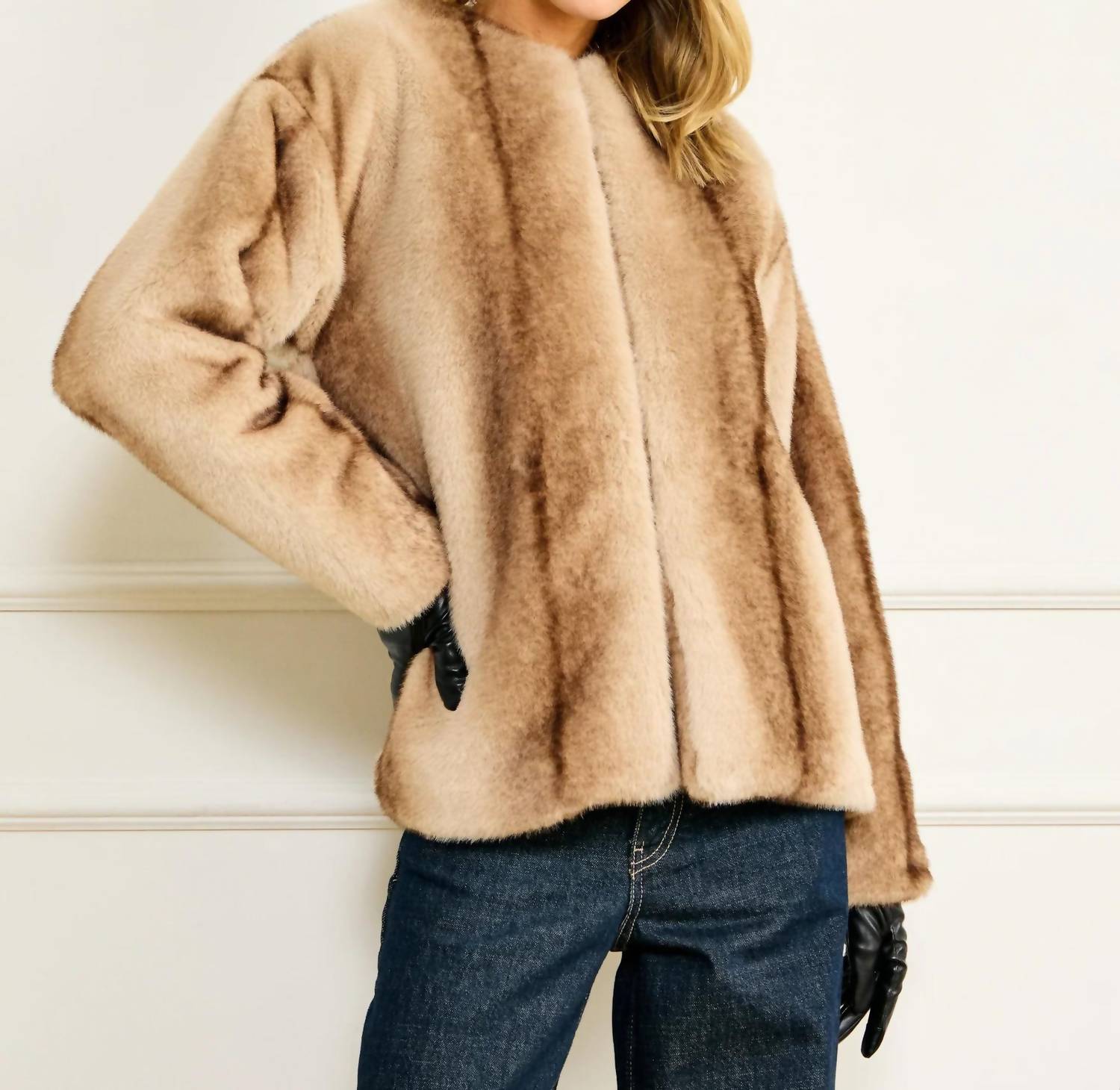 Line And Dot - City Faux Fur Long Sleeve Jacket