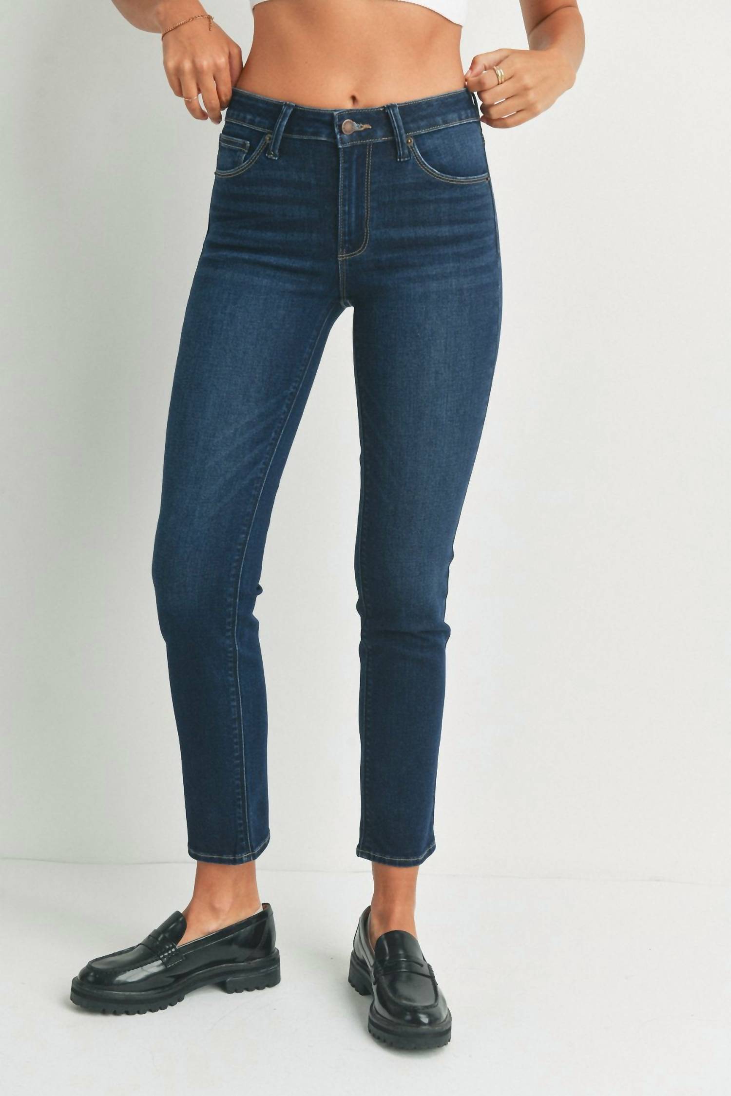 Corie Mid Rise Slim Straight Jeans