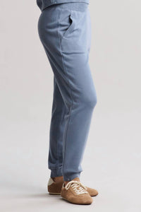 BAREFOOT DREAMS Brushed Fleece Jogger With CozyChic Ultra Lite Rib in blue dusk - women's pants - detail view