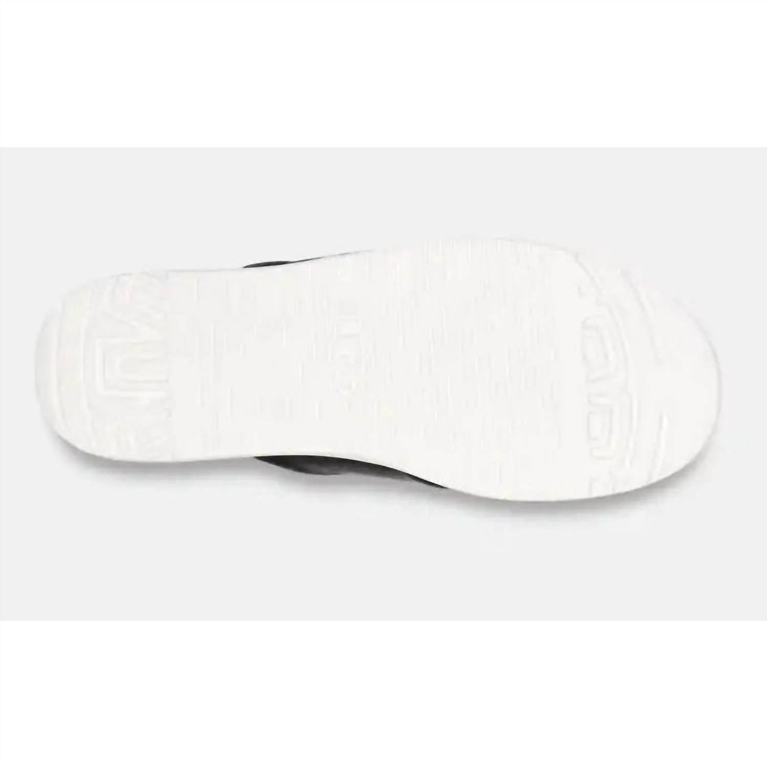 Ugg - Women's Zayne Crossband Slides