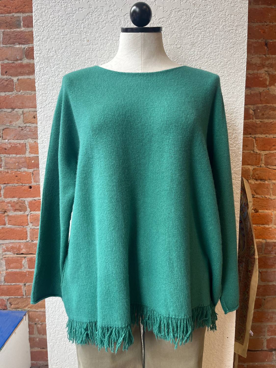 Made In Italy - Women's Fringed Boatneck Sweater