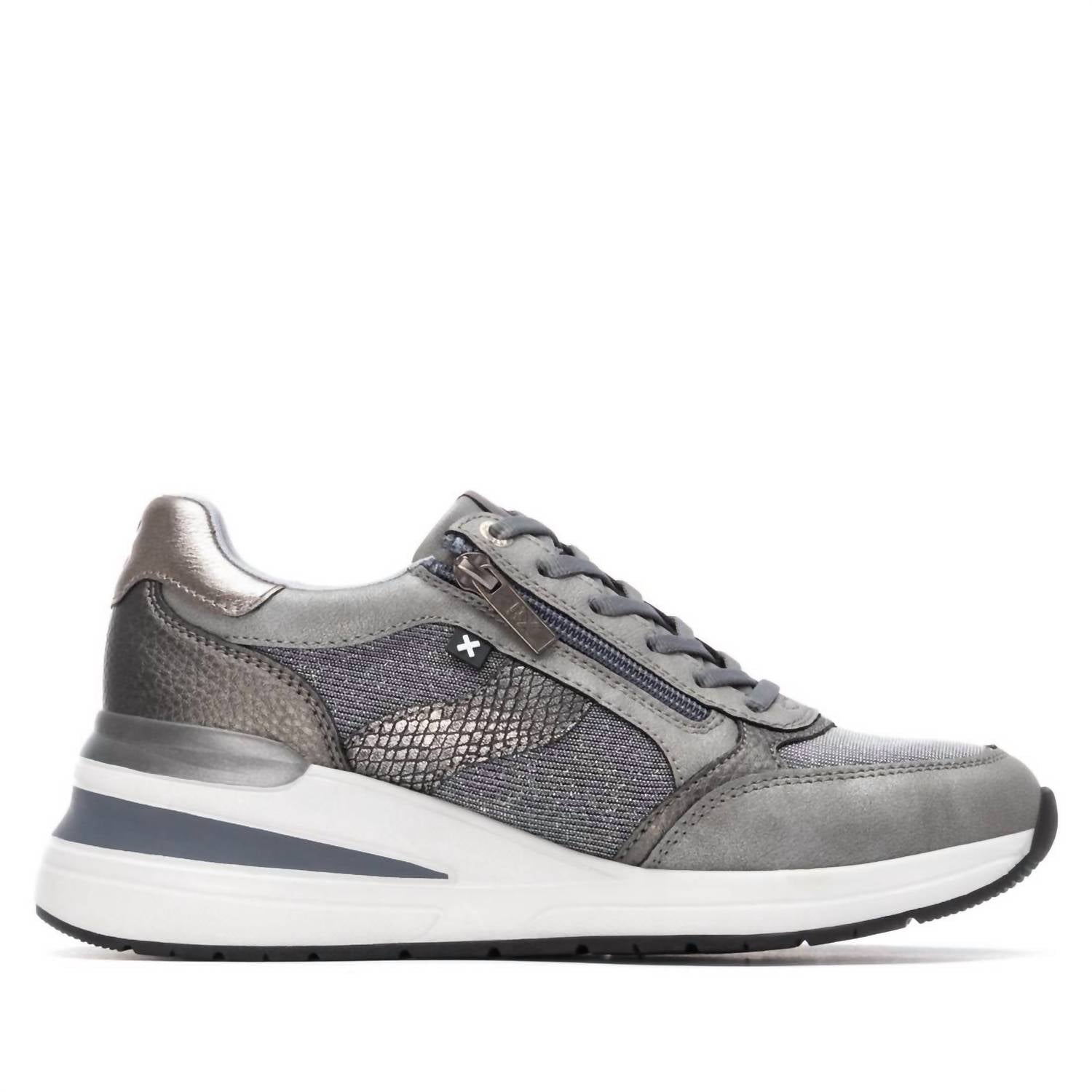 Xti - Women's 144629 Round Toe Sneakers
