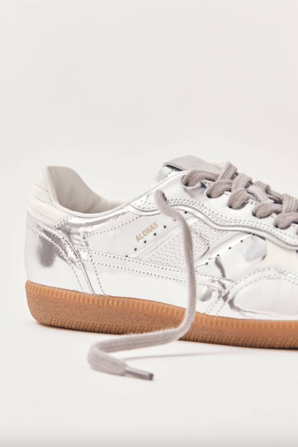 Alohas - Women's Rife Shimmer Leather Sneakers