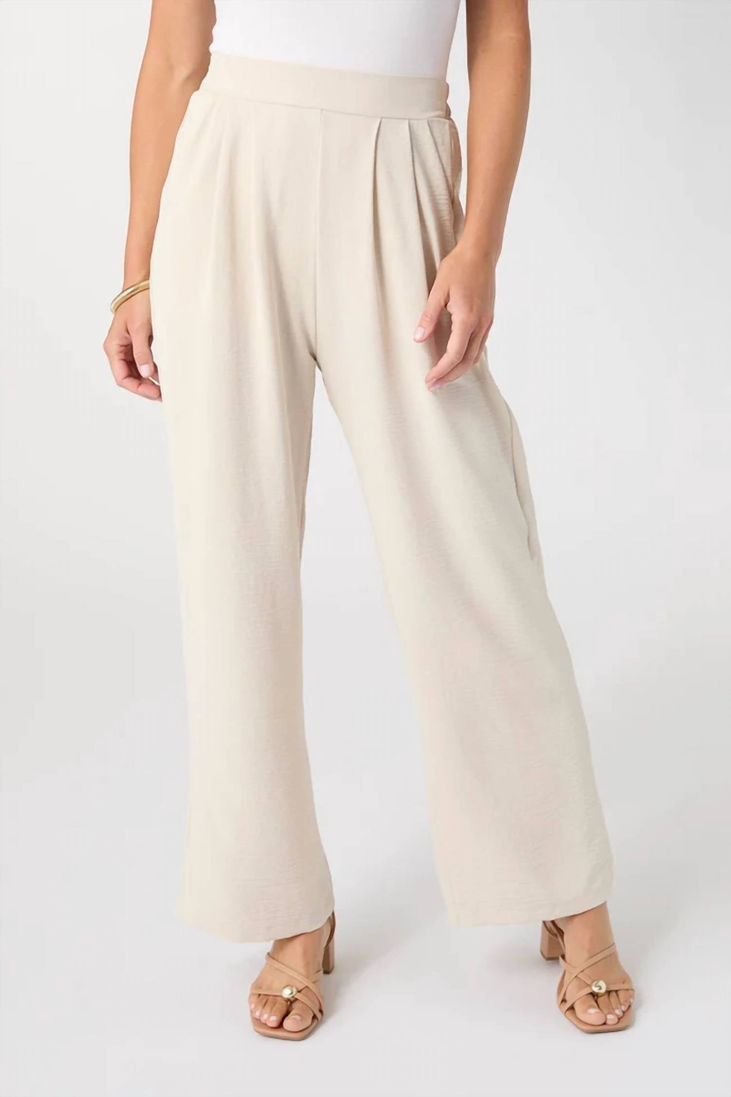 Coco + Carmen - Daphne Flowy Pleat Front Pant