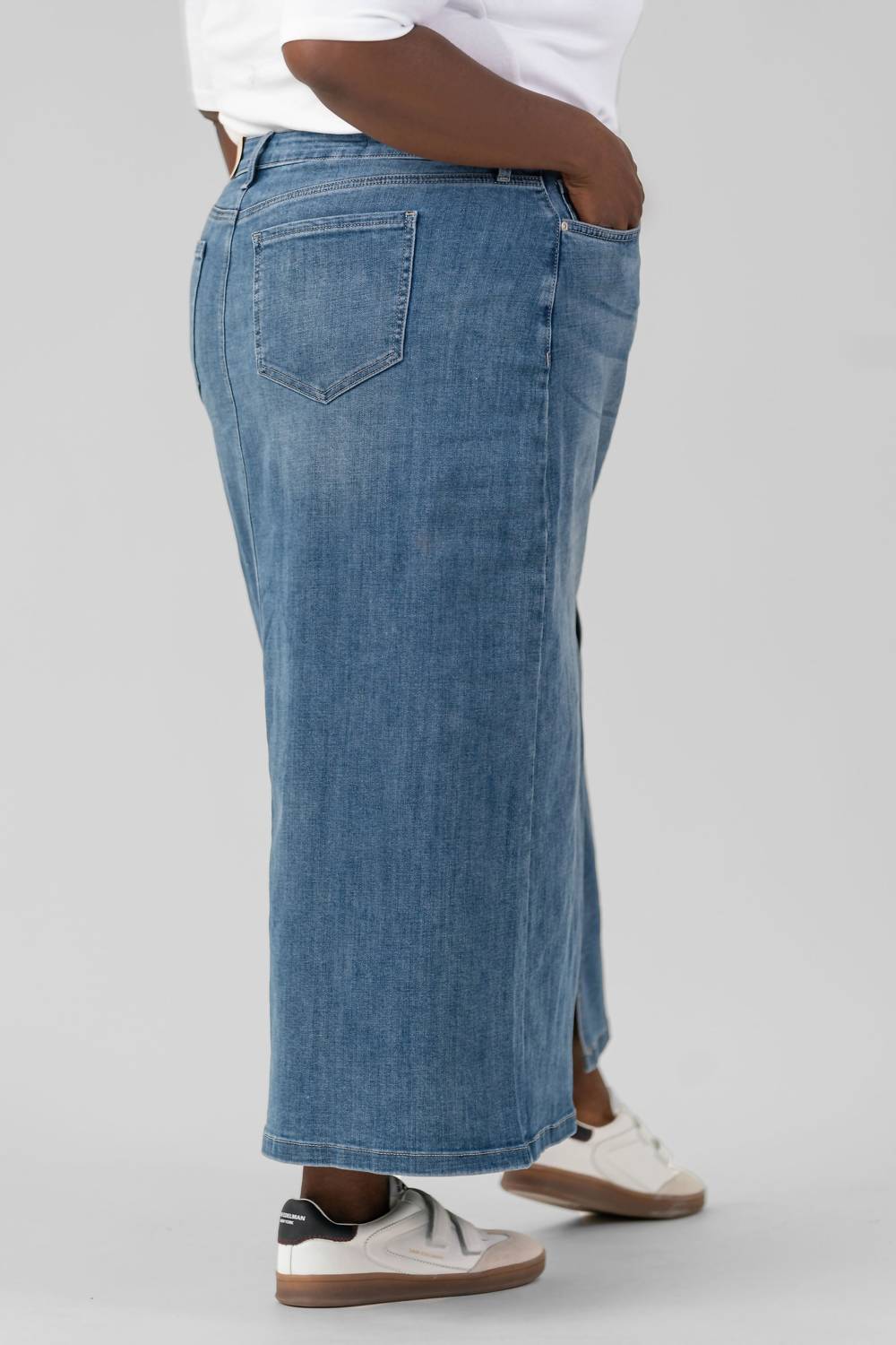 Nydj - High Rise Long Skirt With Slit - Plus