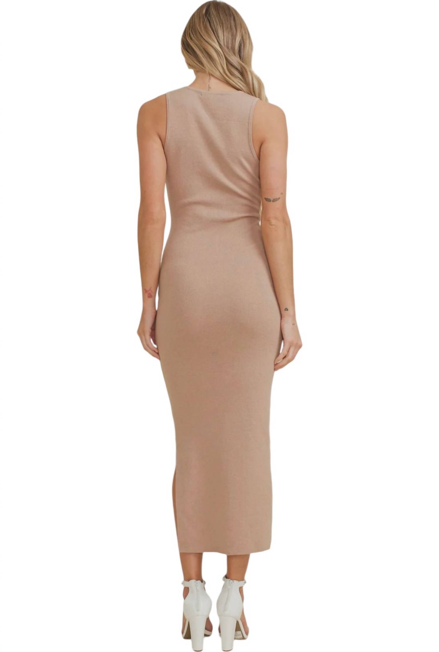 Cloud Ten - Sleeveless Midi Dress