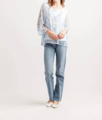 Papillon - Mesh Floral Stretch 3/4 Sleve Top