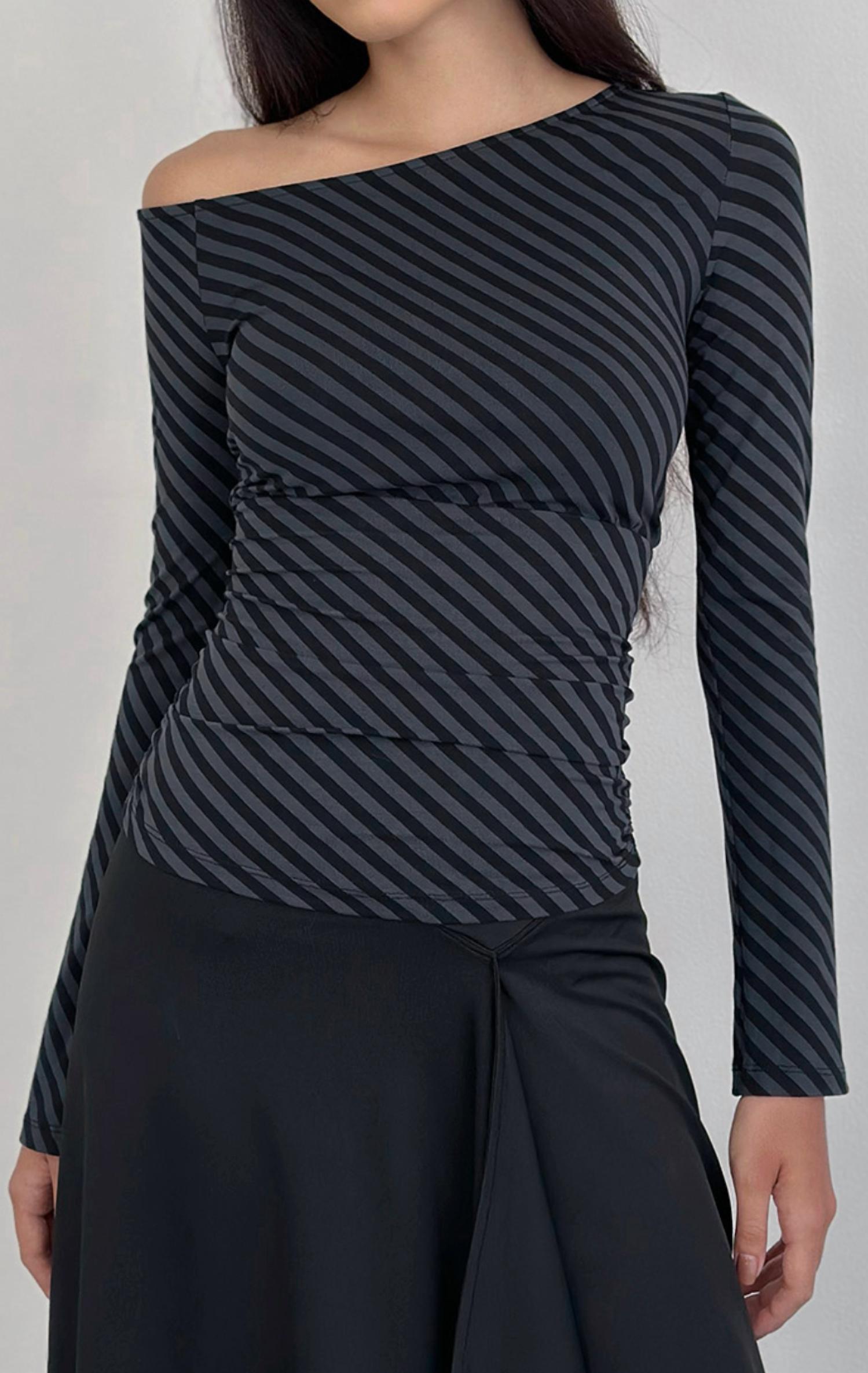 Motel Rocks Hoang Slouch Top in oblique stripe ocean storm - women's long sleeve top - view 5