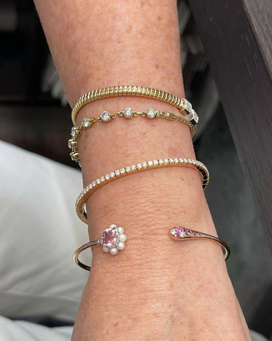 Normani - Women's Flower Bracelet With Multi Stones And Diamonds