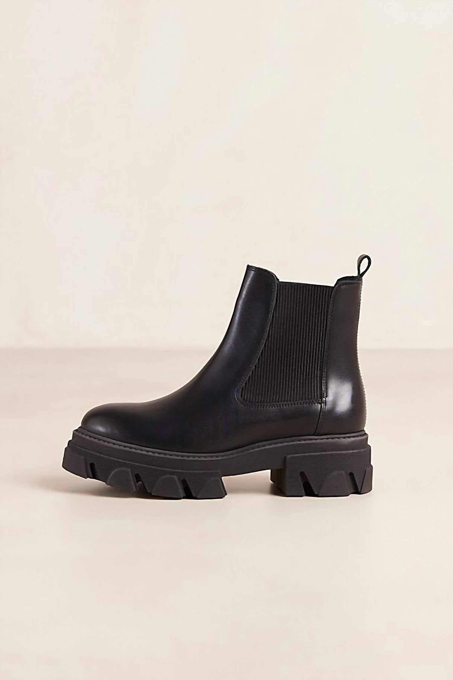 ALOHAS Women's Berenice Leather Ankle Boots in black - women's shoe