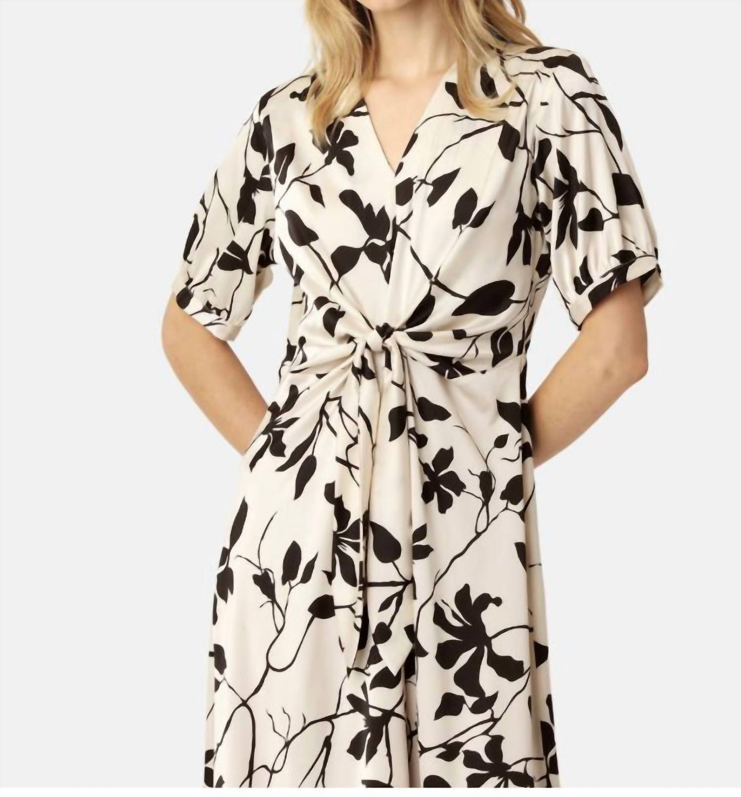 Karmamia FAYE MAXI DRESS in mono floral - women's dress - view 4