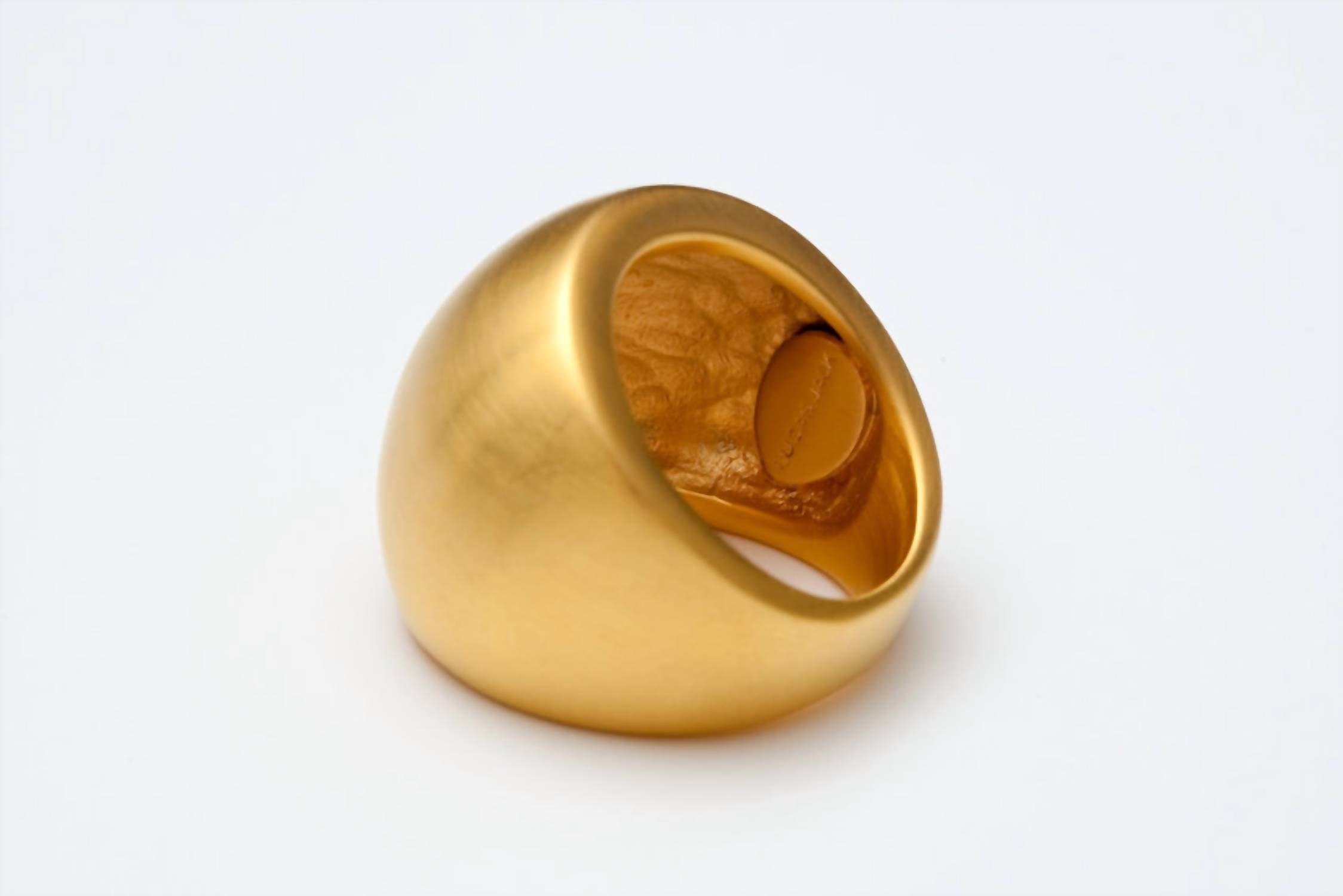 Avenue Chic - Women's Hestia Dome Ring