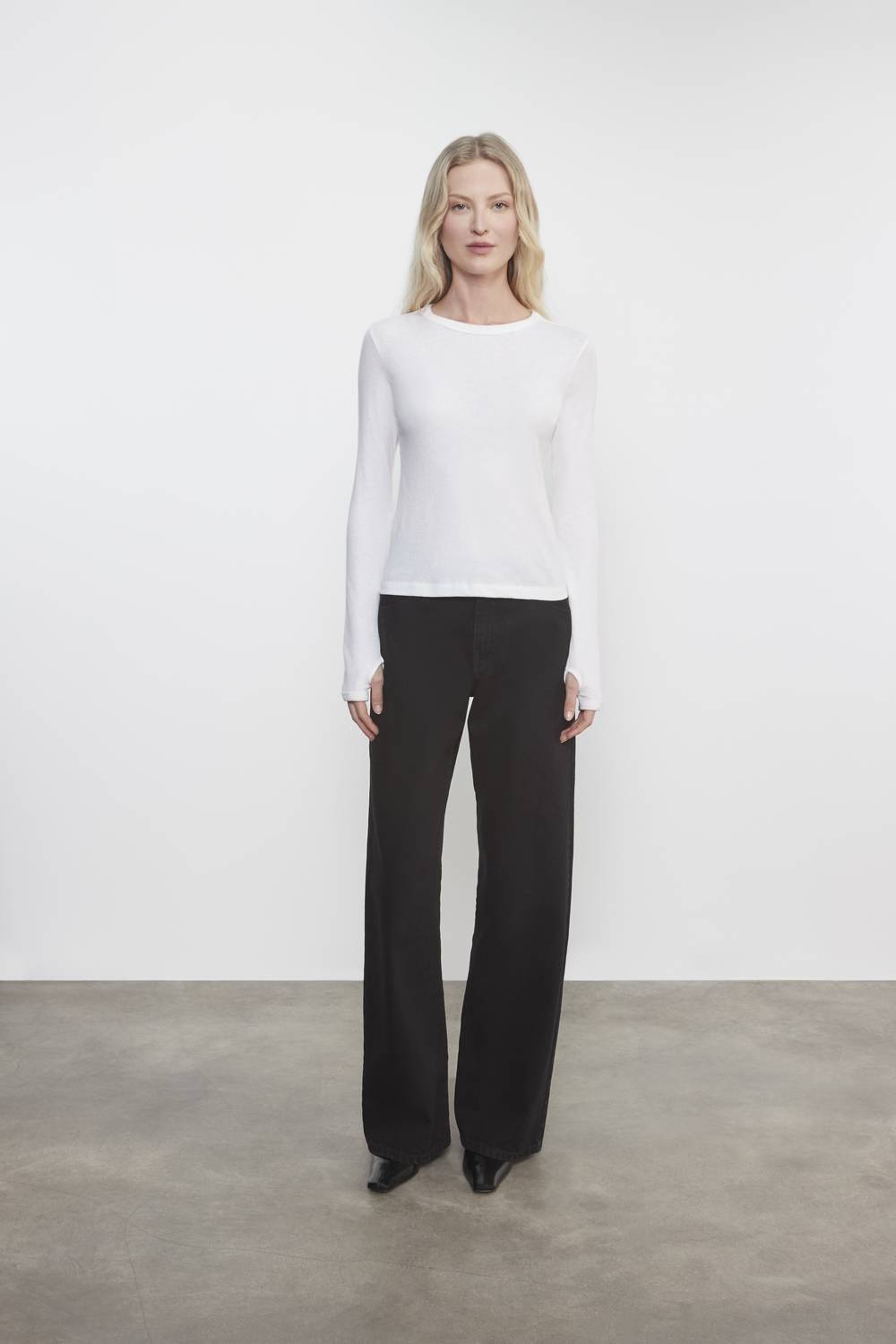 Enza Costa - CASHMERE NEW CLASSIC LONG SLEEVE CREW TOP