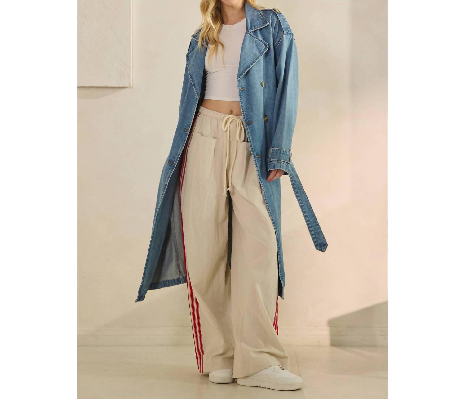 Veveret Meg Denim Trench Coat in medium wash - women's jacket