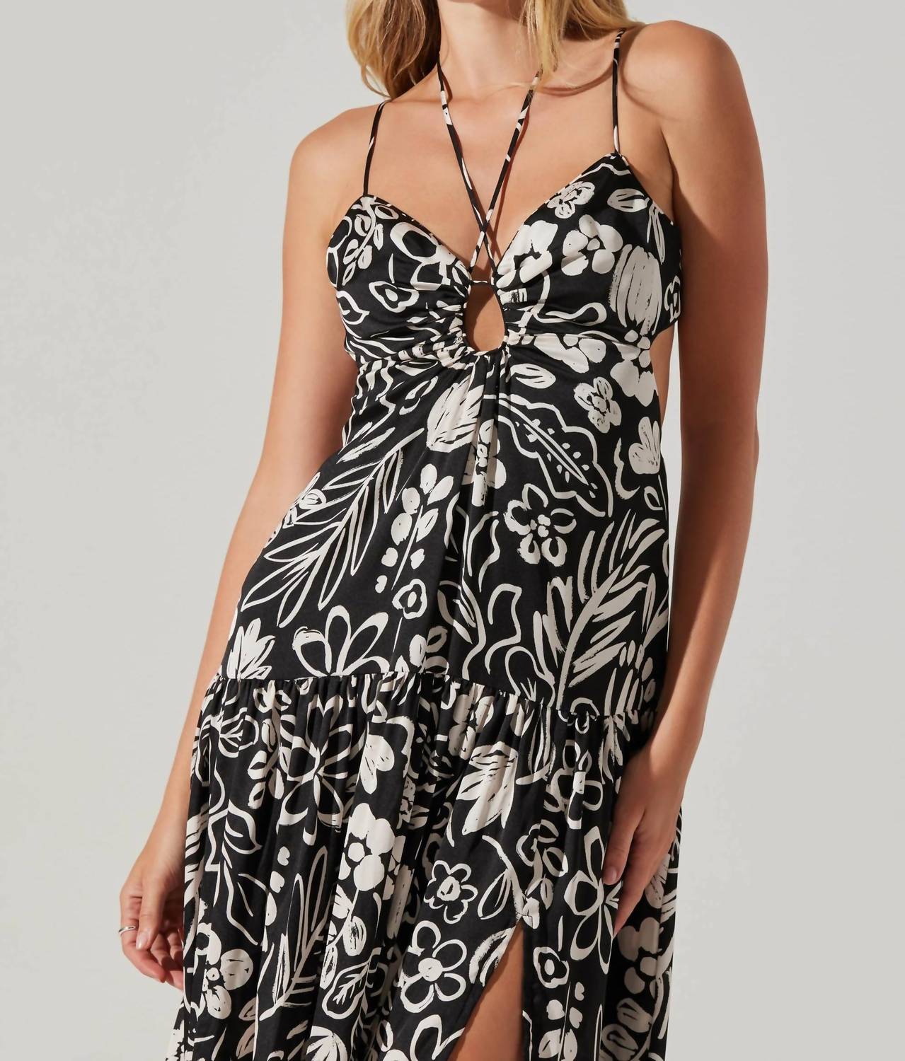 Astr - Cassini Tiered Maxi Dress