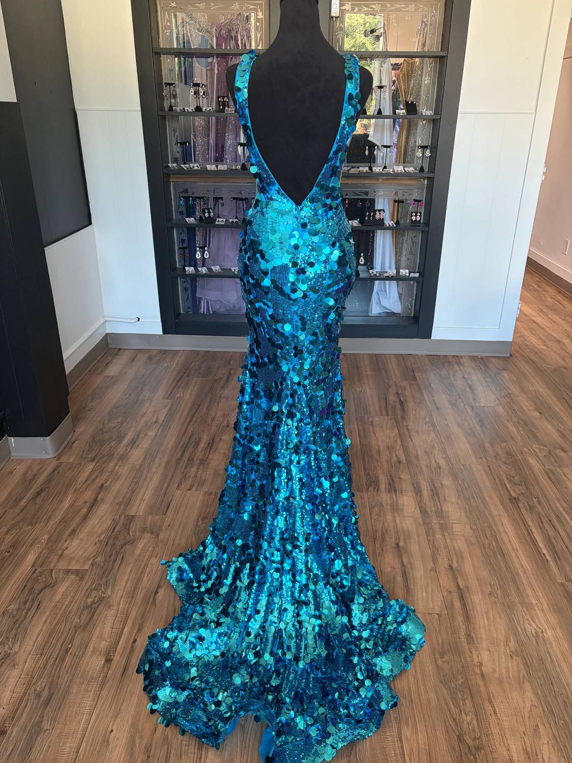 Jovani - Women's Sequins V-neck Dress